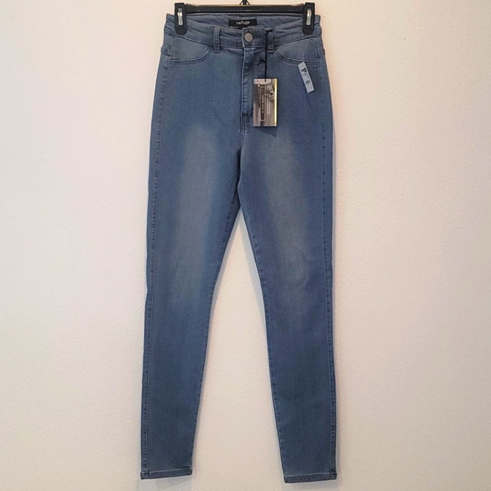 Charlotte Russe Refuge Jeans